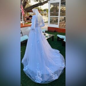 Miss Veil White Wedding Dress Lace Tulle Corset Back Long Sleeve – NWT